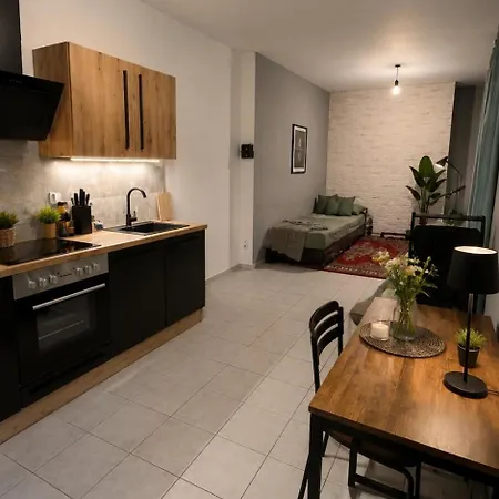 Zentrale Maisonette Mit Terrasse